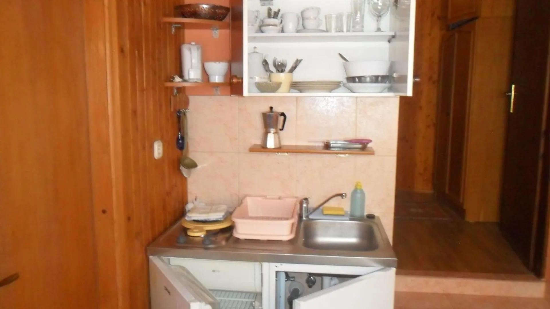 טרוגיר Apartmani Yucca 3*,